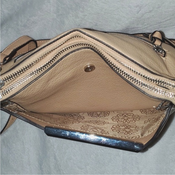 🖤Enzo Angelini | Elegant Tan Shoulder Bag - Picture 8 of 11